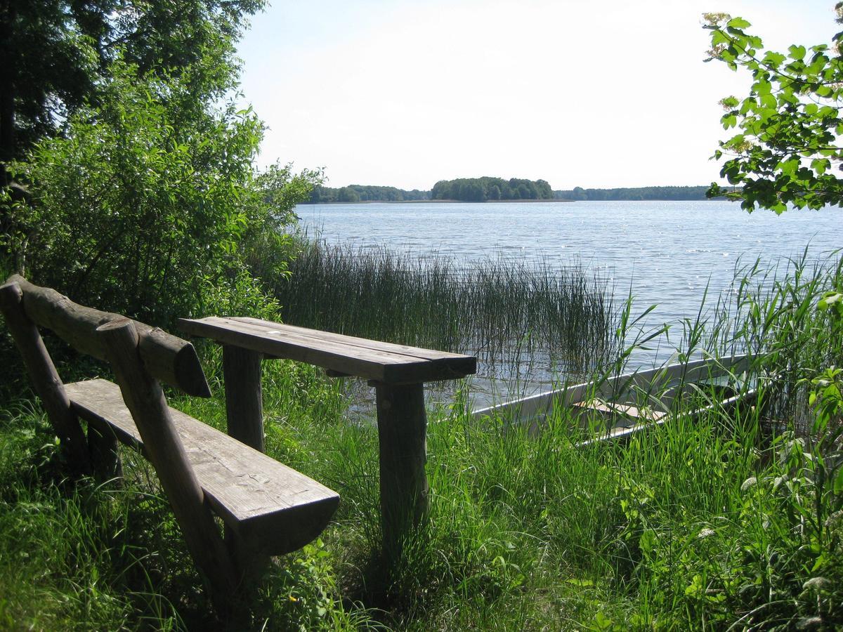 Villa Blau Am Useriner See Mit Garten المظهر الخارجي الصورة